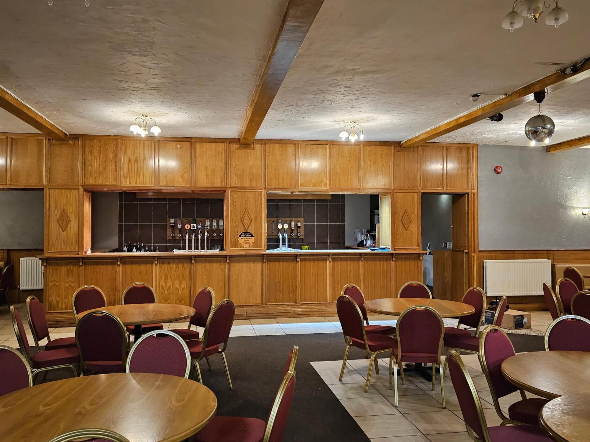 Manor Hotel Ballymoney Exterior photo